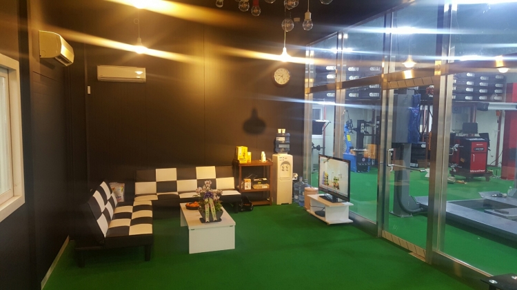 타이어 티스토어
